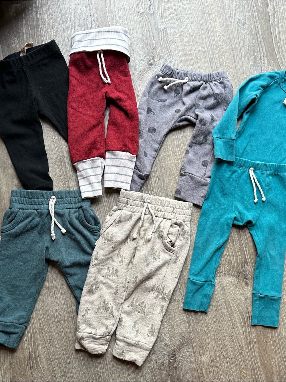 Childhoods Clothing 12-18 Month Lot (7 Items)